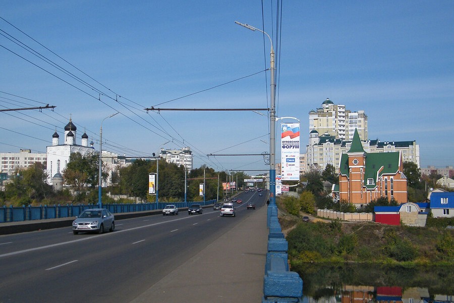 Орловские власти просят у Минстроя 1,3 млрд рублей на дороги и канализацию