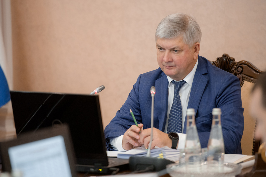 Губернатор Воронежской области сообщил о выделении из резервного фонда почти 3 млрд рублей на помощь в рамках СВО