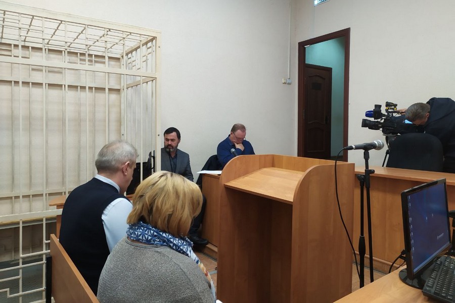 В суде не дождались первых лиц Воронежа и приступили к доказательствам защиты Юрия Бавыкина