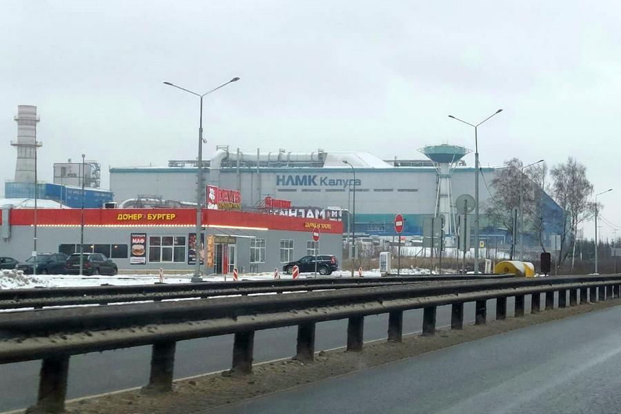 В НЛМК объяснили простой завода в Калужской области плановыми работами в нескольких цехах