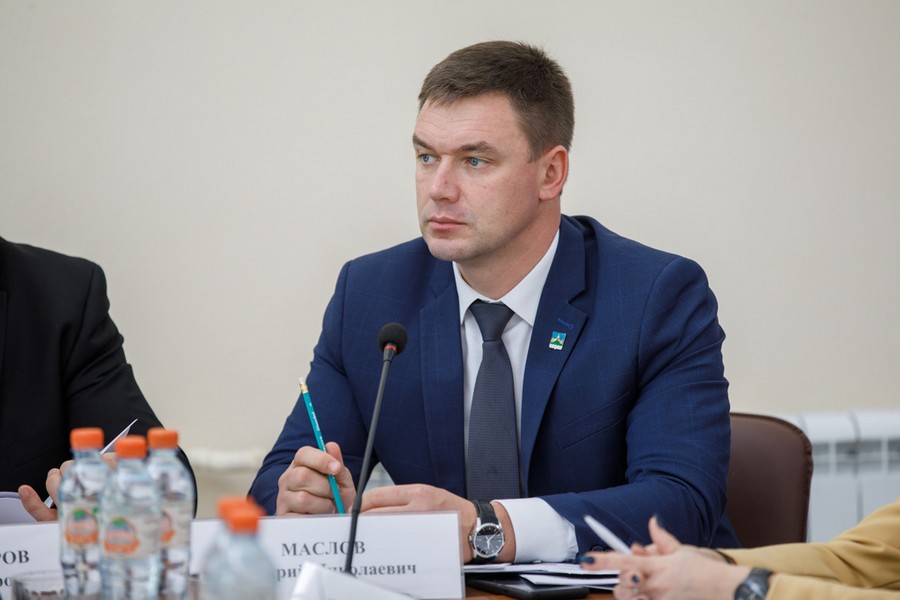 Воронежский губернатор поддержал желание Дмитрия Маслова переизбраться на пост главы Новоусманского района