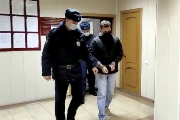 Экс-главу орловской стройфирмы Олега Шаталова осудили на 6 лет за хищение 23 млн рублей дольщиков