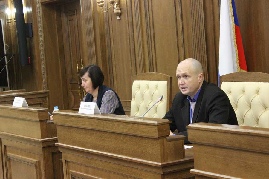 Администрацию белгородского губернатора покидает первый зам Андрей Изварин