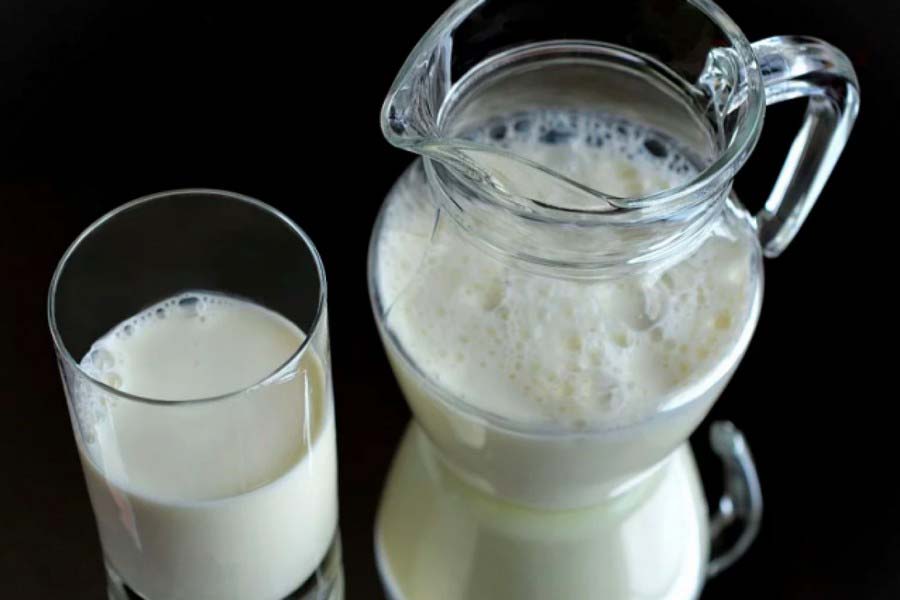 Фальсифицированная «молочка». Откуда поддельные продукты привозят в Черноземье чаще всего?