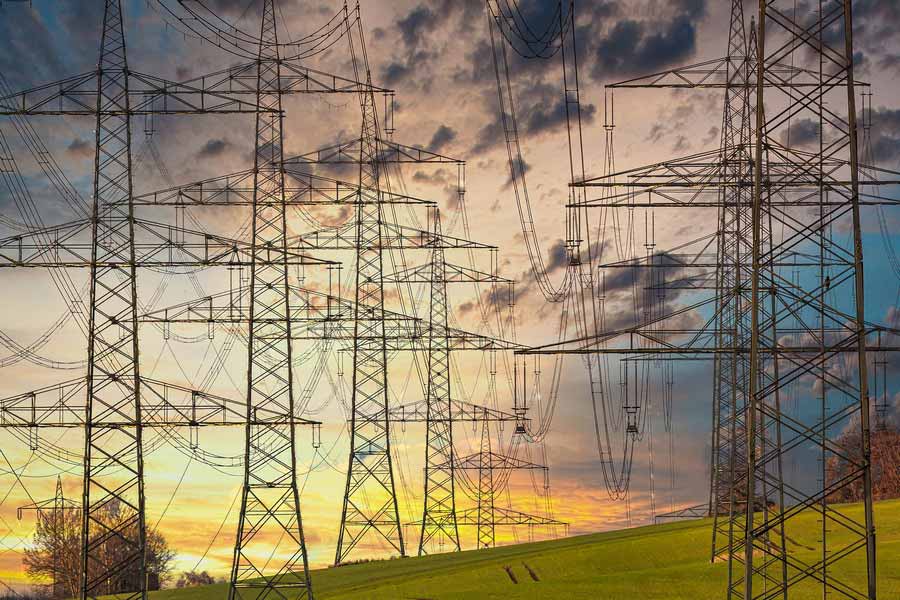 После проверки ФАС липецкое управление энергетики исключило 355 млн рублей необоснованных средств из тарифов на электроэнергию