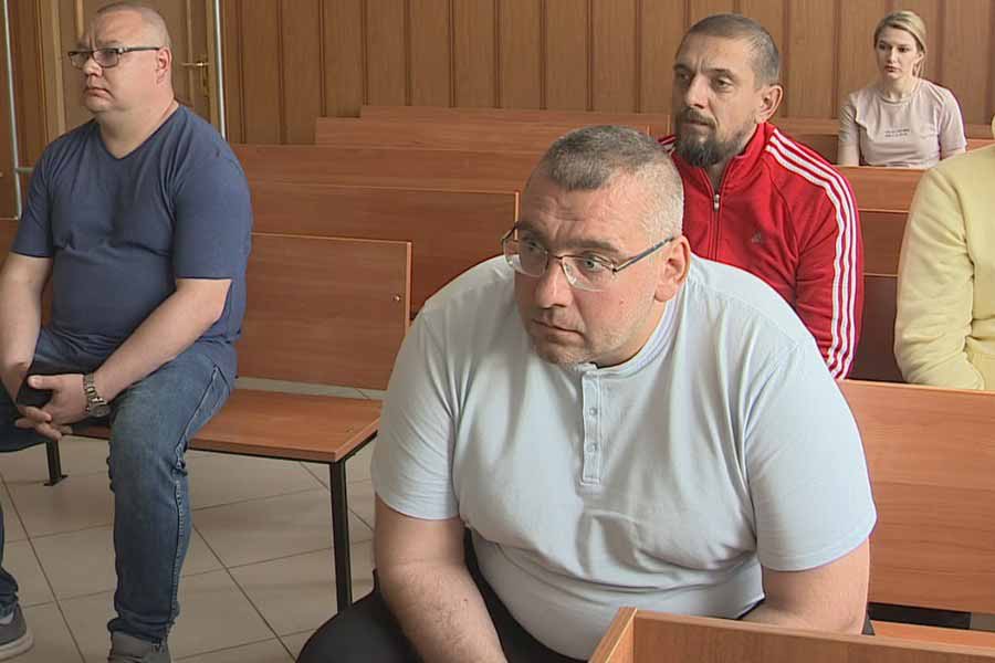 Экс-замначальника воронежской налоговой Андрей Водолазкин получил три года колонии за мошенничество