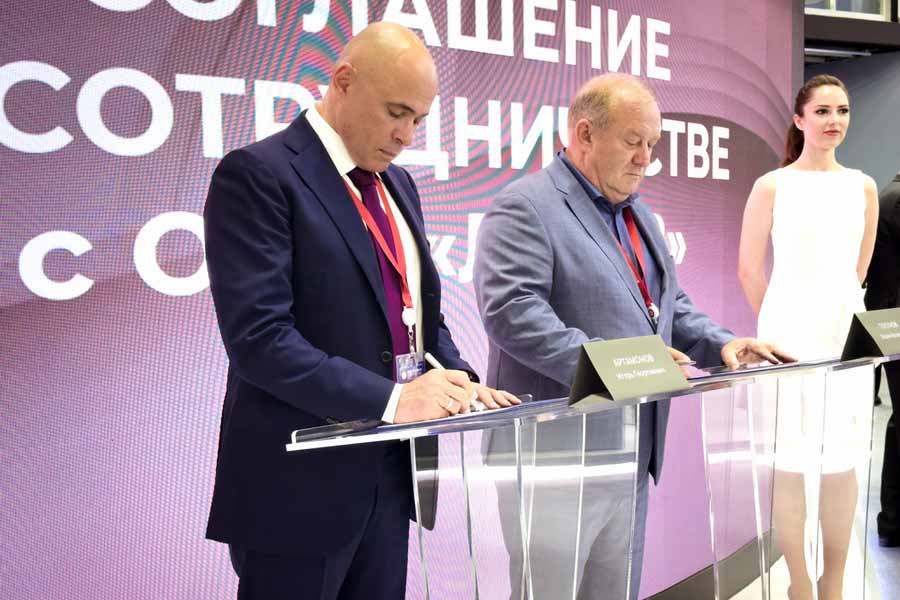 Липецкая область привлекла 3 млрд рублей в семеноводство региона на Питерском экономическом форуме