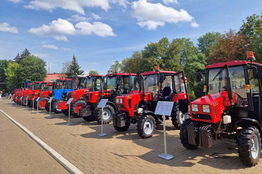 Тамбовские власти закупят тракторы у белорусских производителей