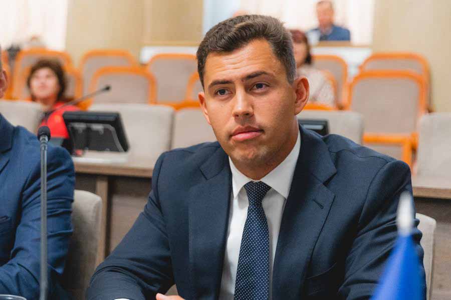 28-летний внук депутата Владимир Сериков возглавил Липецкий облсовет
