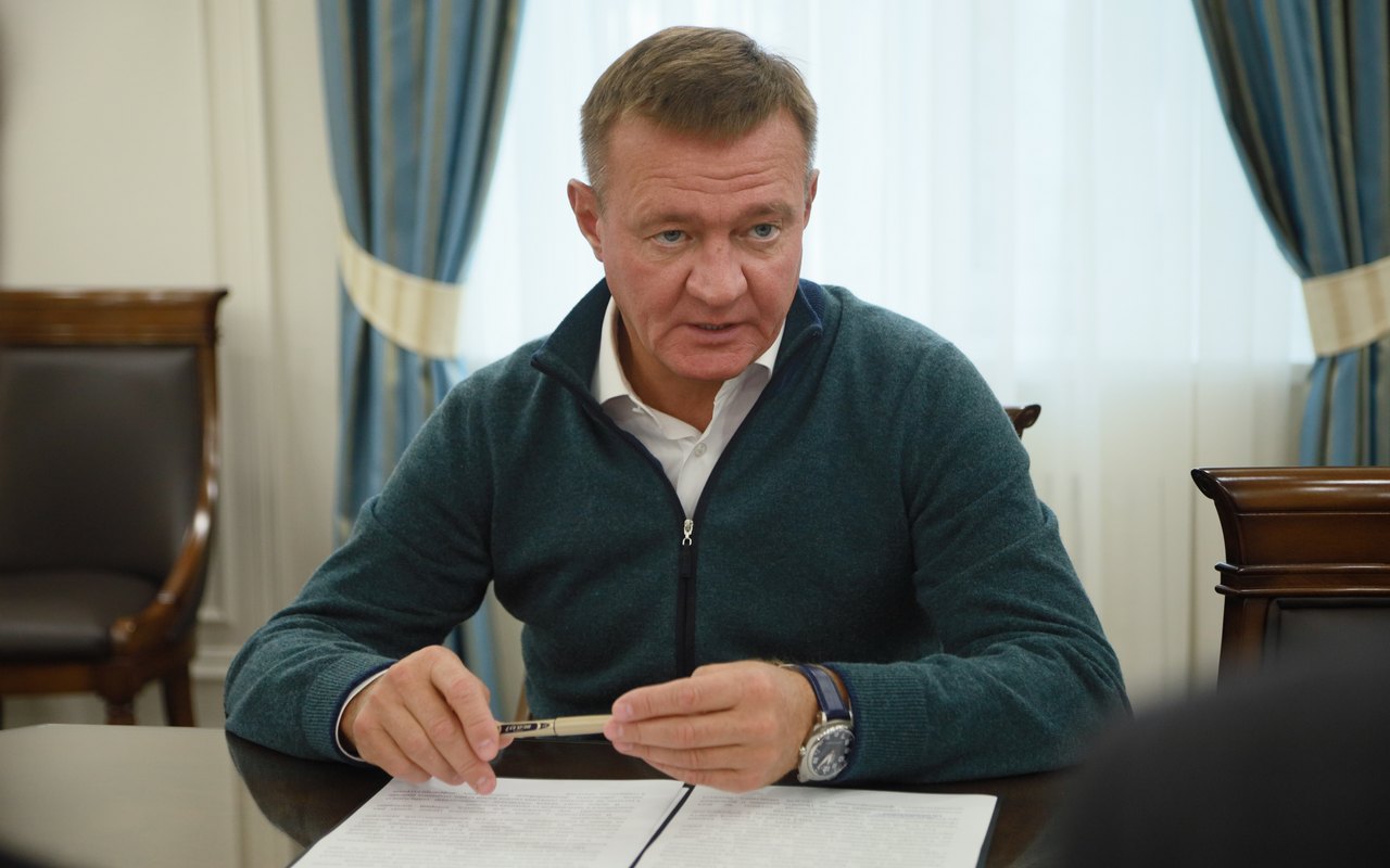 Курский губернатор раскритиковал депутатов за цензуру на заседаниях
