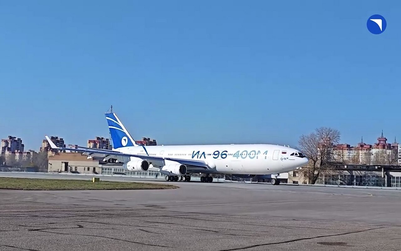 Самолет Ил-96-400М совершил первый испытательный полет в Воронеже