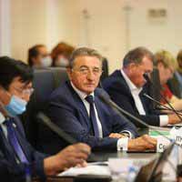 Парламентский контроль поможет не допустить цифровых потемкинских деревень Парламентский контроль поможет не допустить цифровых потемкинских деревень