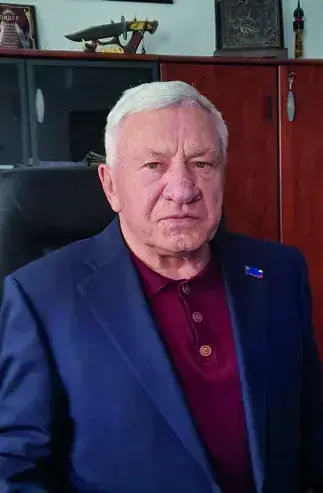 Иллюстрация к материалу «Заводу ЖБИ-2 — 70 лет», полоса 23 печатного выпуска